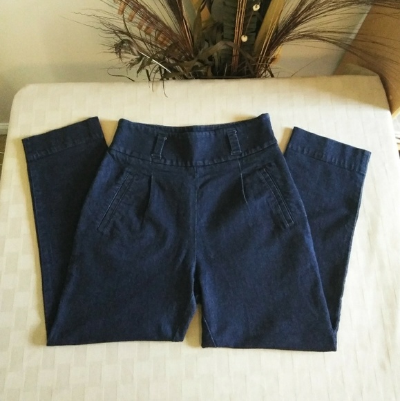 Anthropologie Pants - Anthro Cartonnier HighRise Slim Cropped Denim Pant